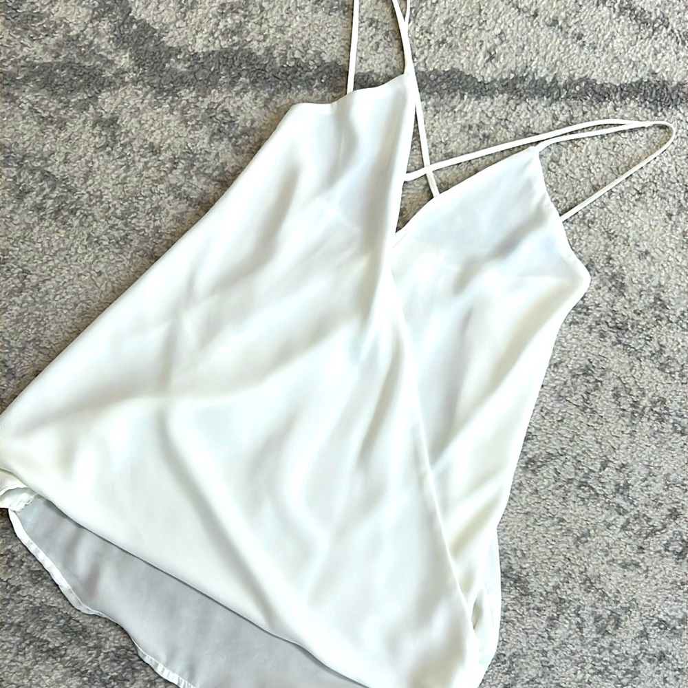 Sleeveless flow Top❤️